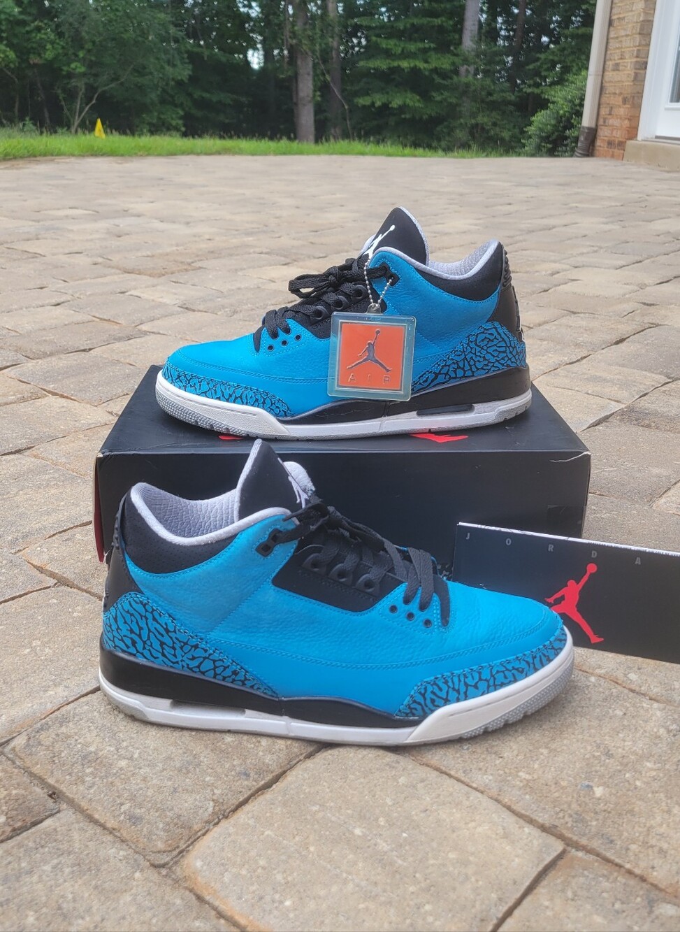 Jordan 3 Retro 'Powder Blue' (2013)